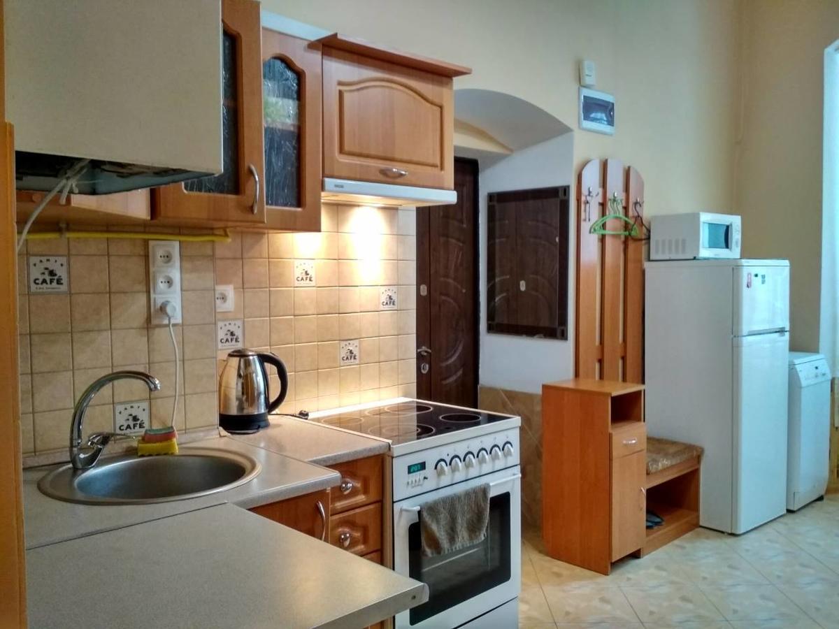 Apartment On Virmens'Ka Street Lviv Ngoại thất bức ảnh
